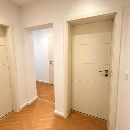 Encasa City-suite - Zentral Nahe Hbf - Stilvoll Appartement Stuttgart