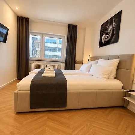 Encasa City-suite - Zentral Nahe Hbf - Stilvoll * Stuttgart